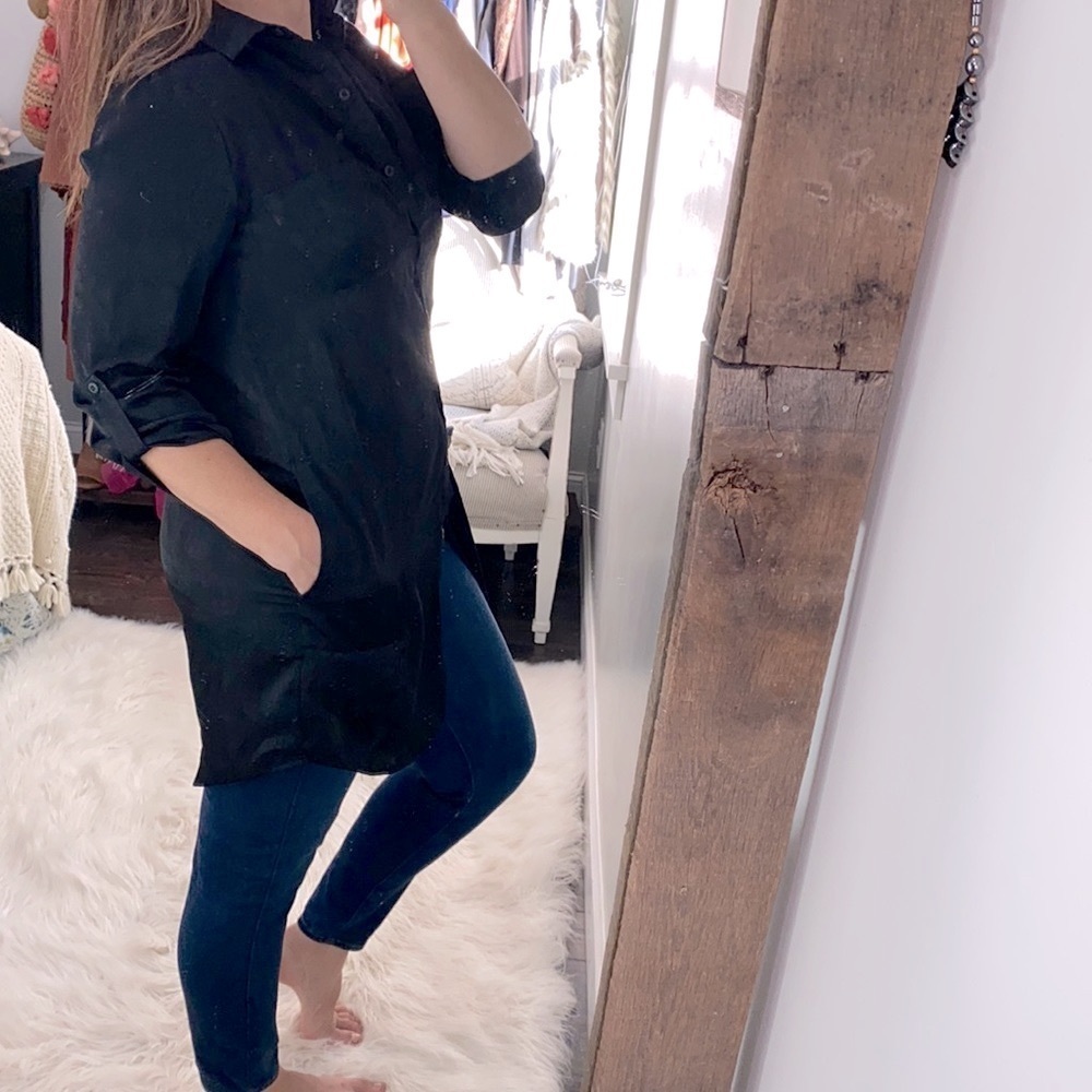 Entro size small black tunic top new with tags